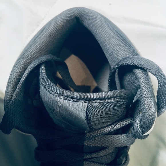 AIR JORDAN 1 RETRO MID GS 'COOL GREY WOLF GREY' - Picture 10 of 13